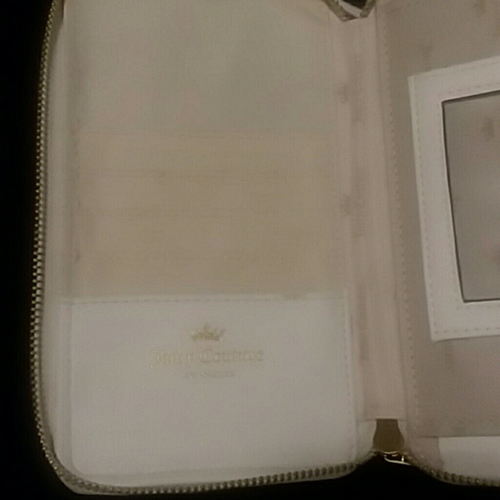 purse - Picture 3 of 5